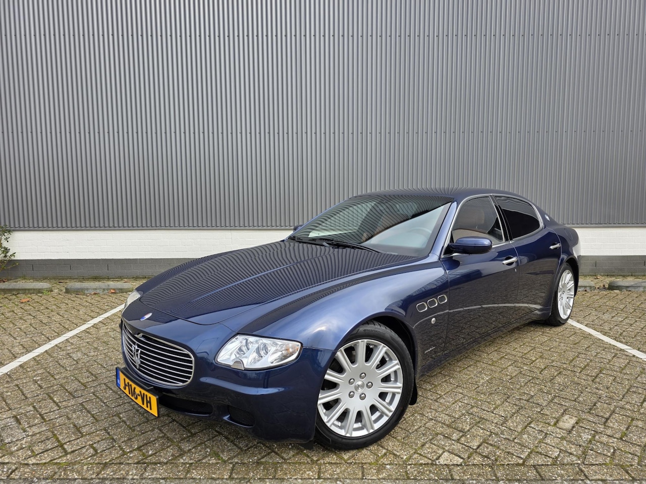 Maserati 4200 GT - Quattroporte 4.2 Executive Duo Select NIEUWSTAAT Youngtimer Nieuwe F1 Koppeling - AutoWereld.nl