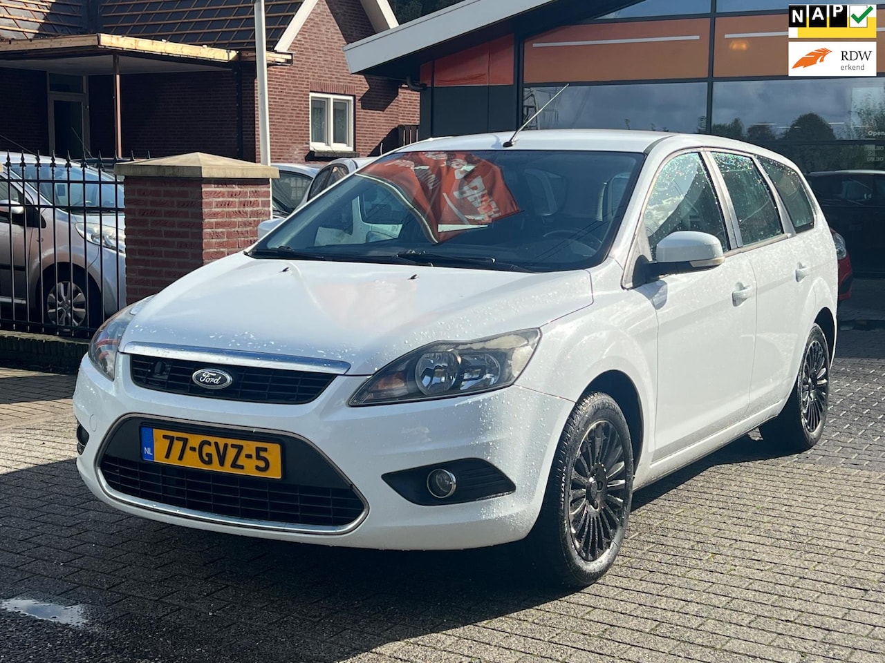 Ford Focus Wagon - 1.8 Titanium NAVI/CRUISE/AIRCO/APK 2024 - AutoWereld.nl