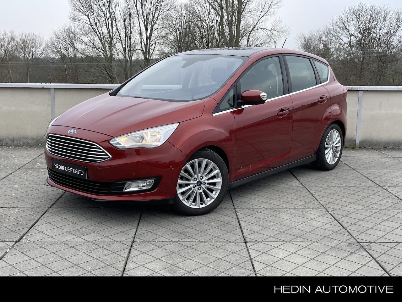 Ford C-Max - 1.0 Titanium |Panoramadak|Voorruitverwarming|Winterbandenset - AutoWereld.nl