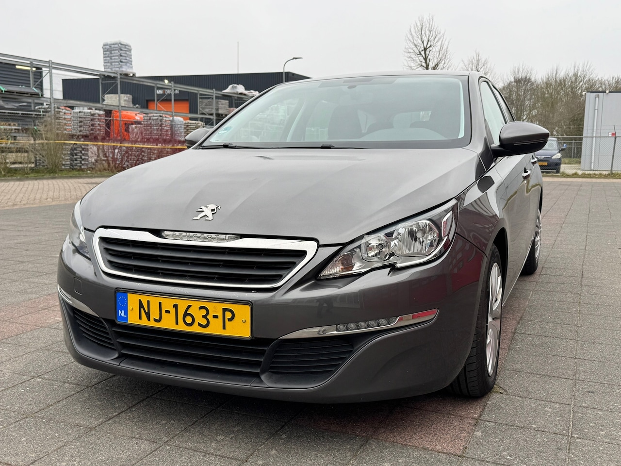 Peugeot 308 SW - 1.6 BlueHDI Blue Lease 1.6 BlueHDI Blue Lease - AutoWereld.nl