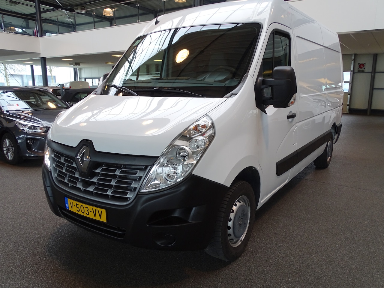 Renault Master - T35 2.3 dCi L2H2 Energy T35 2.3 dCi L2H2 Energy - AutoWereld.nl