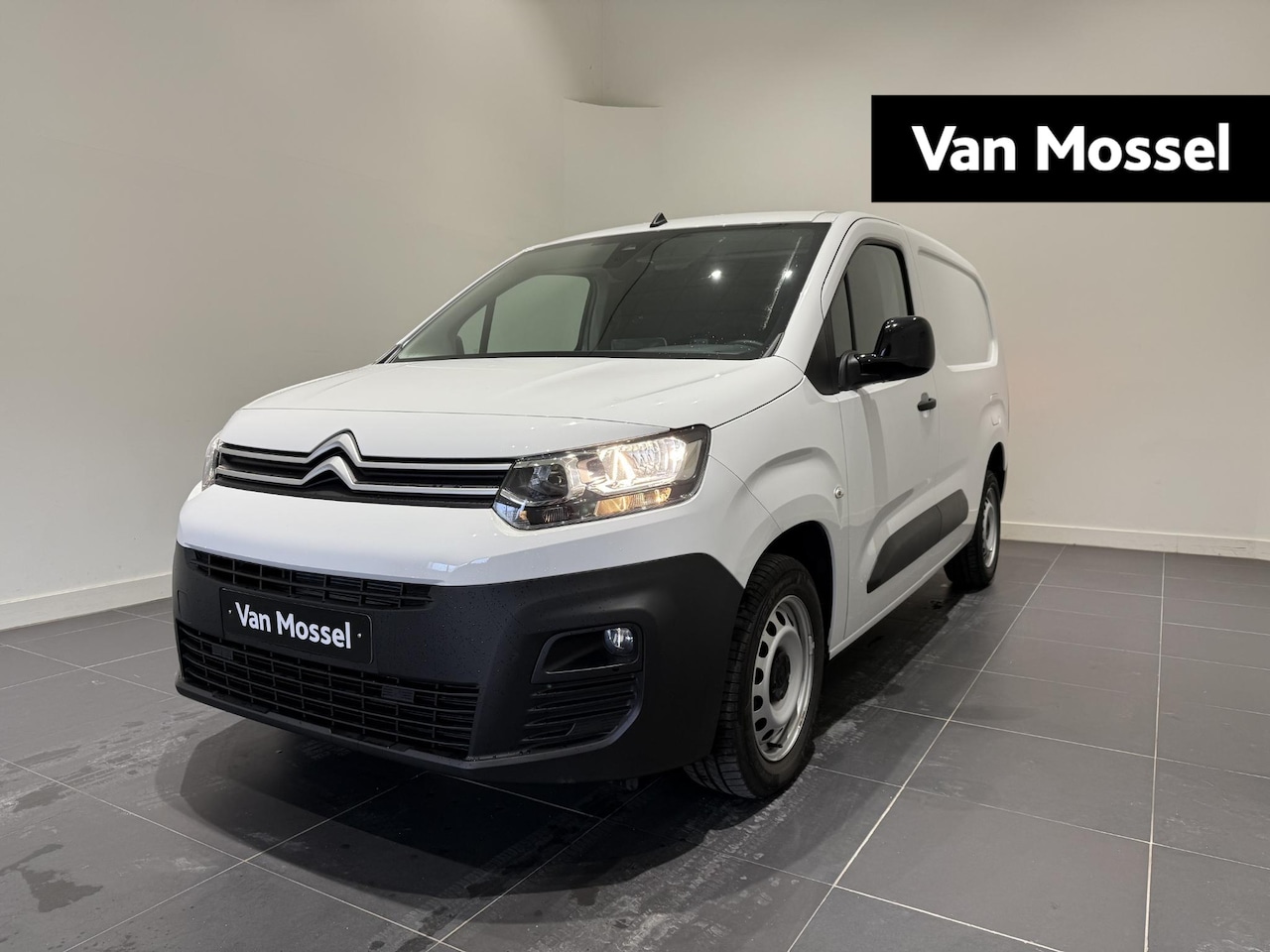 Citroën Berlingo - 1.5 BlueHDi 100 S&S L2 | Parkeersensoren | Airco | Elektrische ramen - AutoWereld.nl