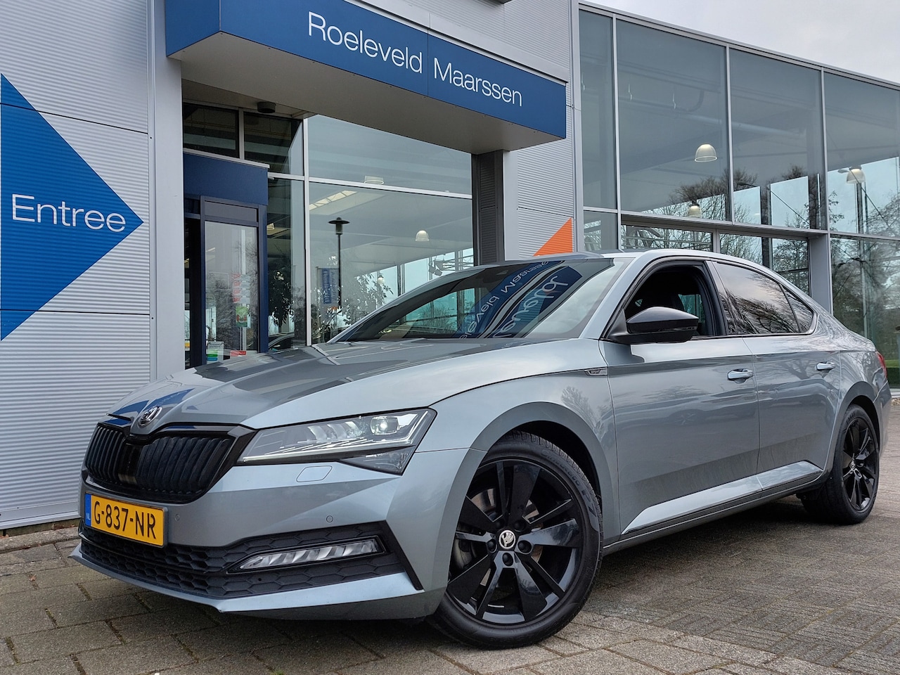 Skoda Superb - 1.5 TSI ACT 150pk DSG Sportline Business | Navi + Apple Carplay+Android Auto | Clima | Cru - AutoWereld.nl