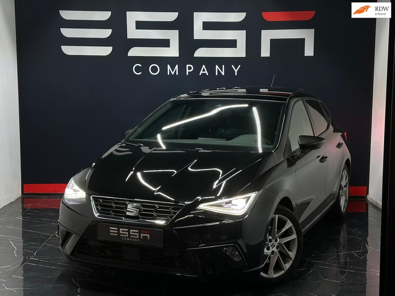 Seat Ibiza - 1.0 FR Plus Facelift Pano Aut Virtual Keyless Bomvol - AutoWereld.nl