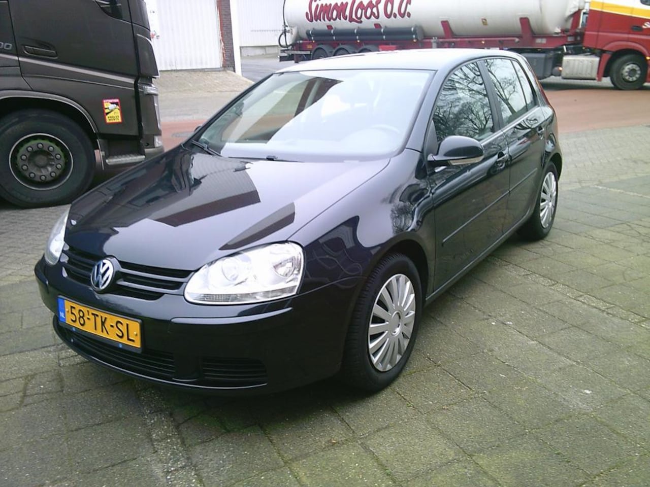 Volkswagen Golf - 1.6 FSI Trendline Business/clima/5 deurs - AutoWereld.nl