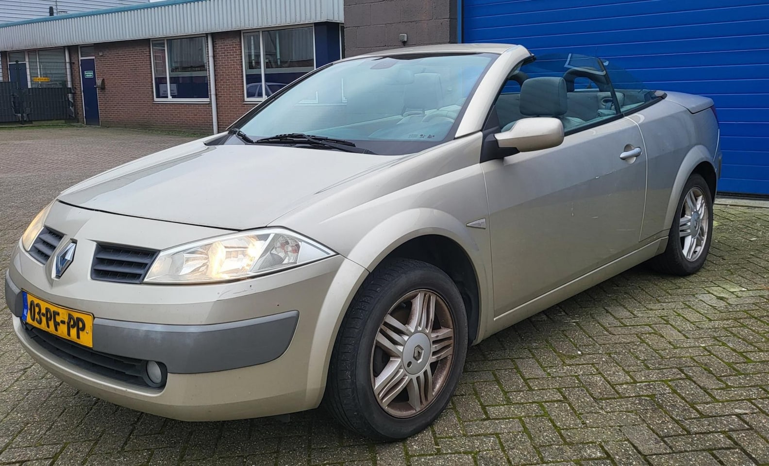 Renault Mégane coupé cabriolet - 1.6-16V Privilège Luxe Export/handel - AutoWereld.nl