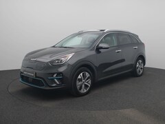 Kia e-Niro - ExecutiveLine 64 kWh Leder | Stoelverwarming | Navi | Camera | Cruise | Clima | 3-Fase