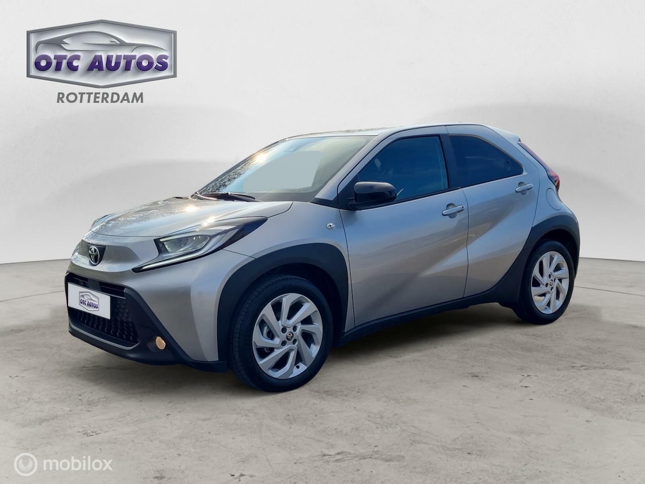 Toyota Aygo X - 1.0 VVT-I MT Pulse Automaat stoelverwarming 10 jaar fabrieksgarantie - AutoWereld.nl