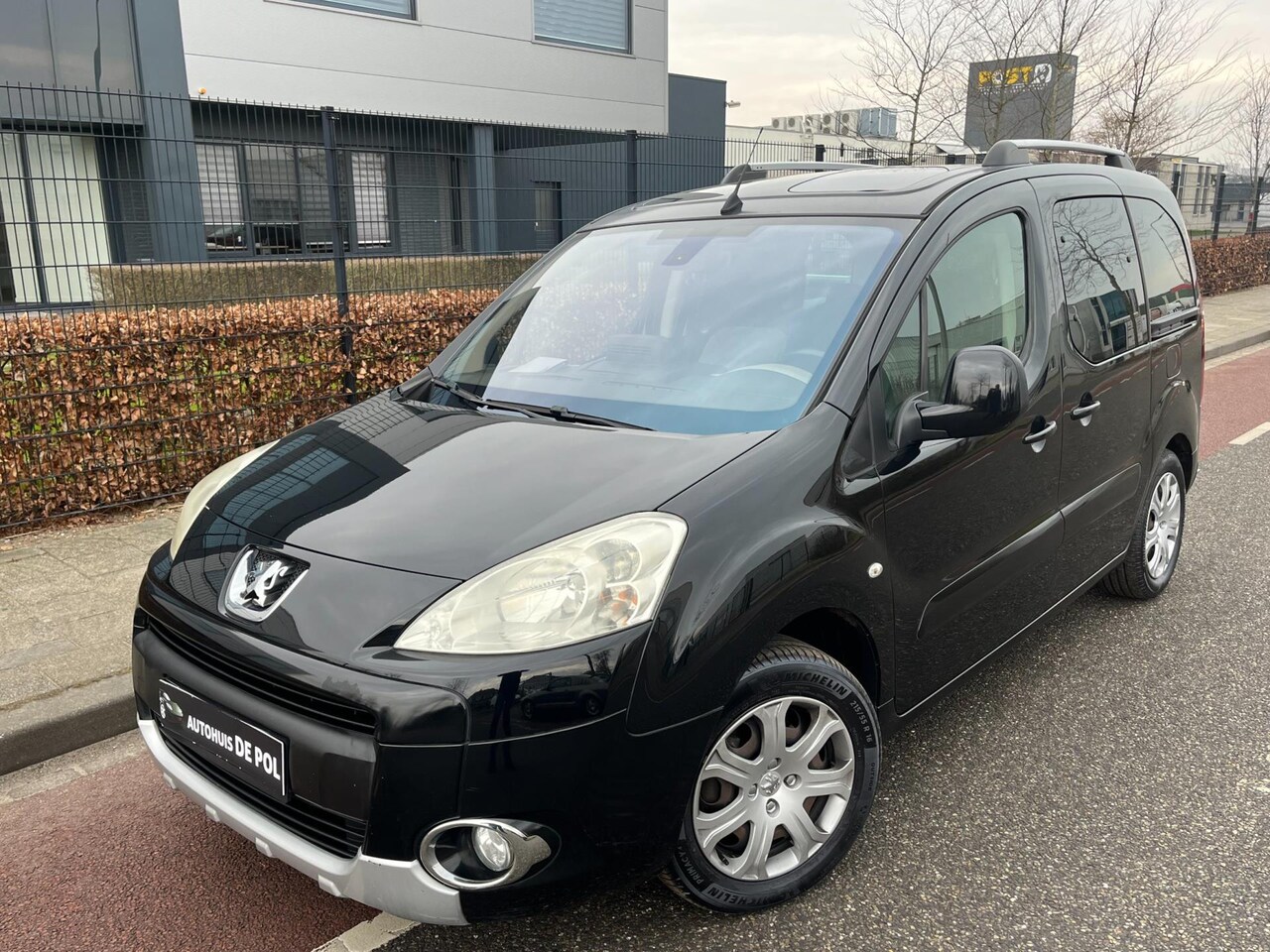 Peugeot Partner Tepee - 1.6 VTi Active Navi Panoramadak Climate/Cruise/Control Stoel/VRW - AutoWereld.nl