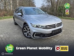 Volkswagen Passat Variant - 1.4 TSI PHEV GTE|Pano|Trekhaak|Leder