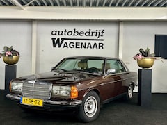 Mercedes-Benz 200-280 (W123) - 230 CE