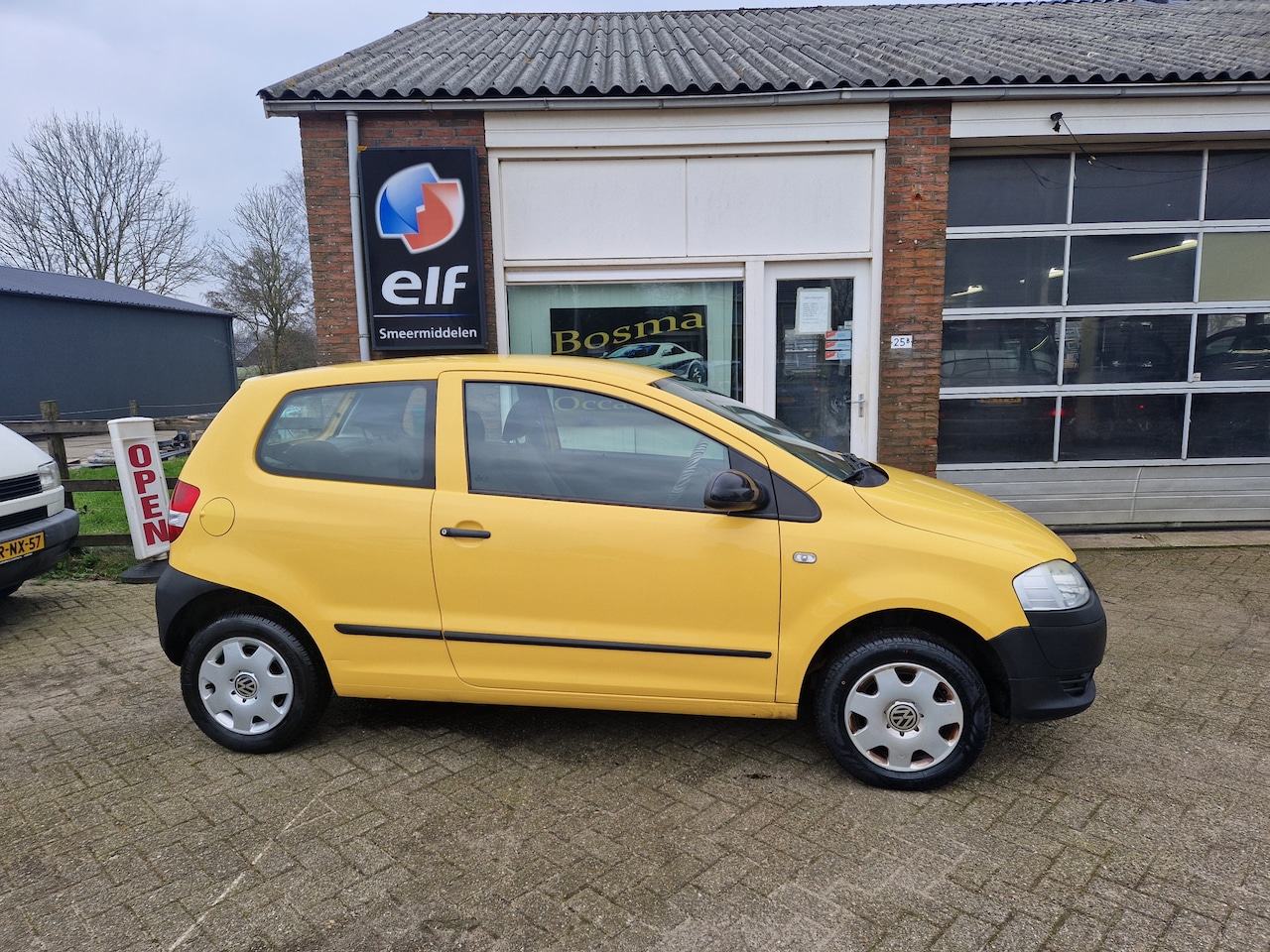 Volkswagen Fox - 1.2i "Trendline" Stuurbekrachtiging - Apk 01-03-2026 !! - AutoWereld.nl