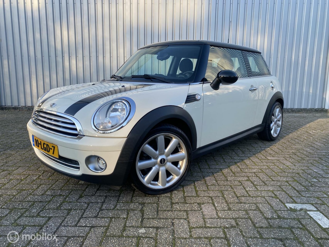 MINI Cooper - Mini 1.6 Business Line - AutoWereld.nl