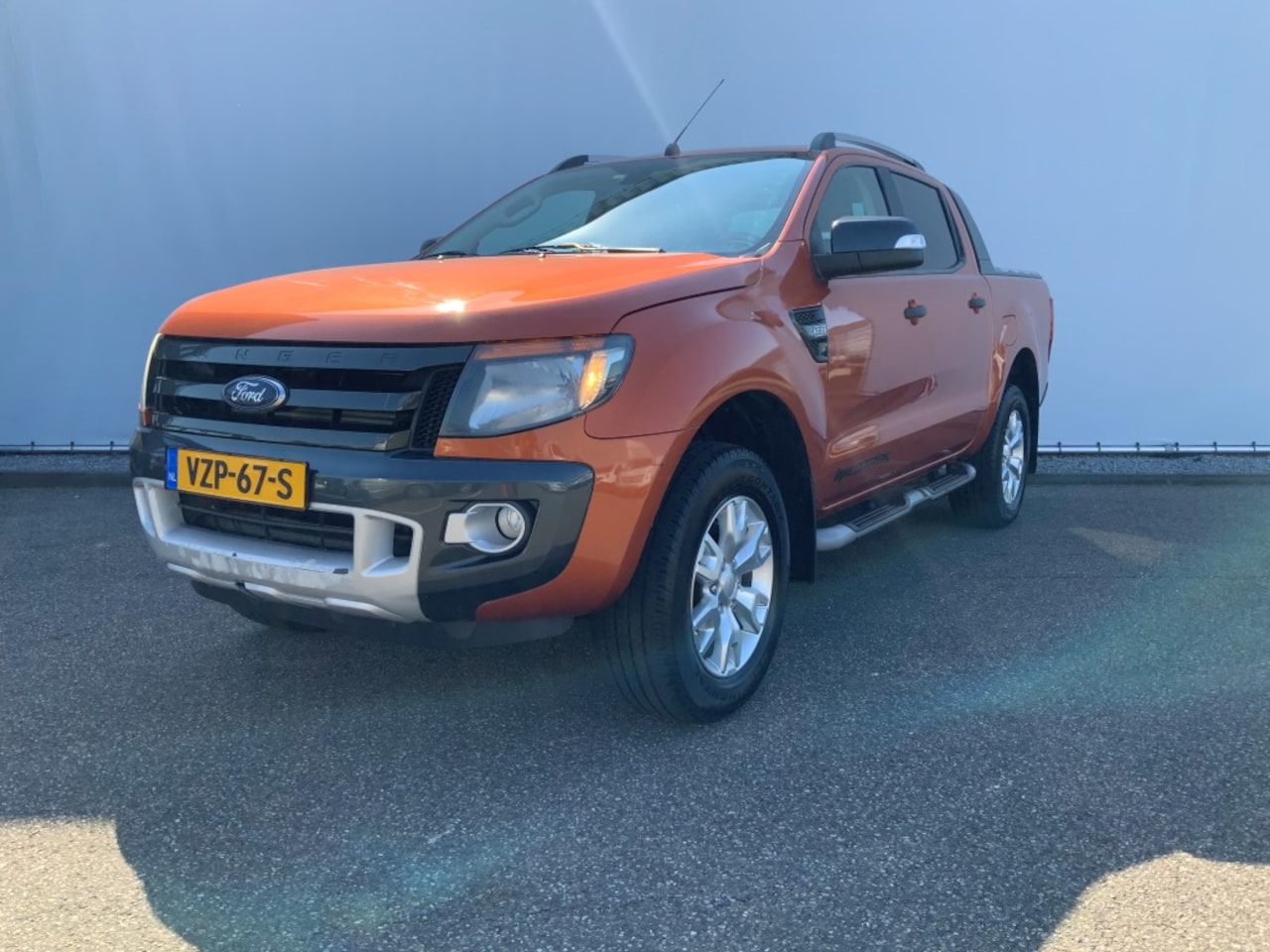 Ford Ranger - 3.2 TDCi Wildtrak Supercab 4X4 Automaat Airco Cruise Trekhaak 3500 kg 2 Zits Euro 5 .  5 c - AutoWereld.nl