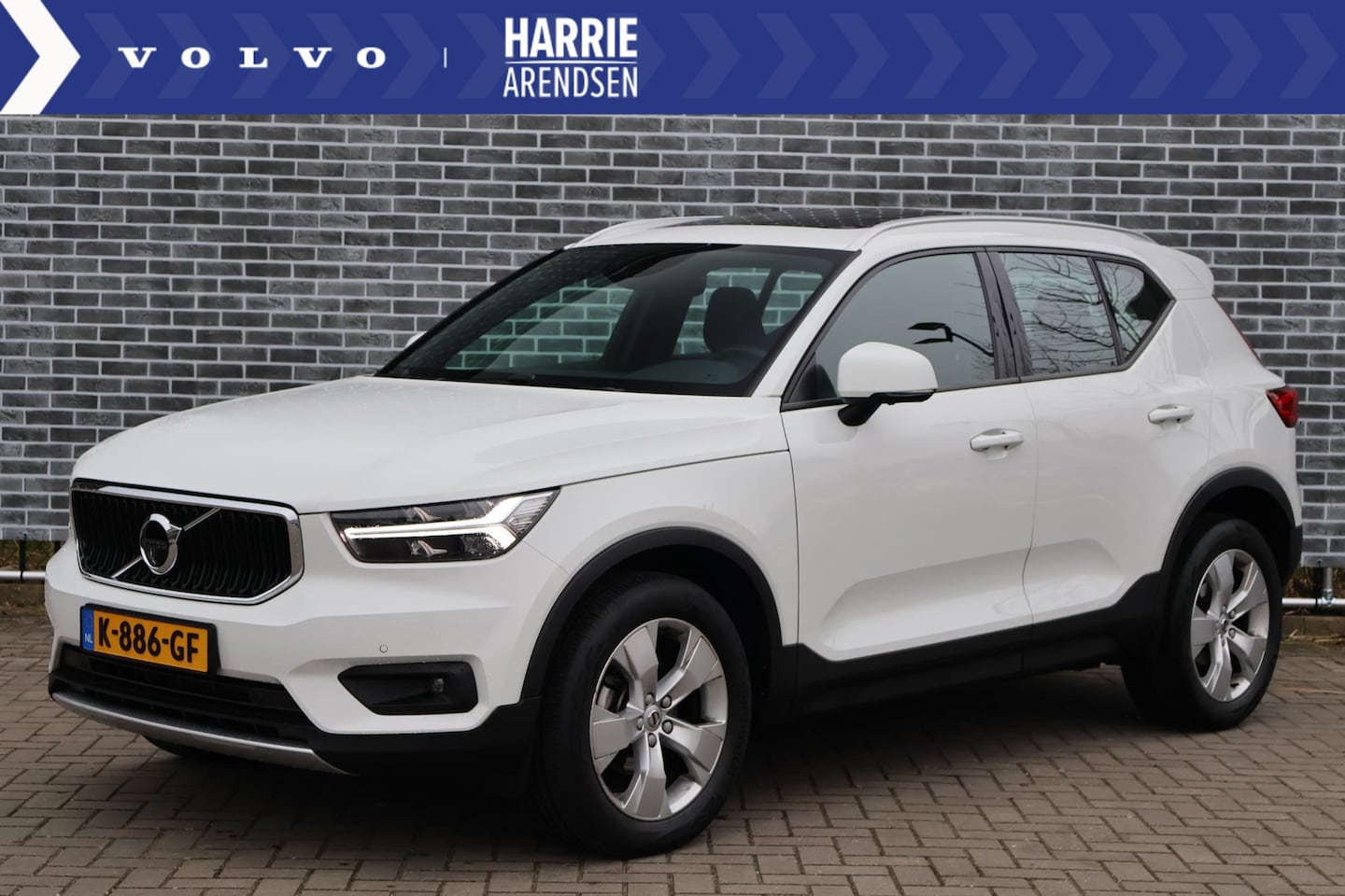 Volvo XC40 - 1.5 T2 Momentum Pro | Panoramadak | Adaptieve Cruise Control | 360 Parkeercamera | Harman - AutoWereld.nl