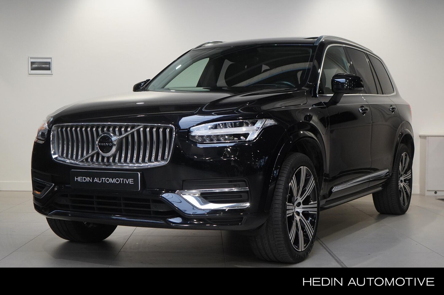 Volvo XC90 - 2.0 T8 Recharge AWD Inscription | Luchtvering | Panoramadak | Bowers & Wilkins | Trekhaak - AutoWereld.nl