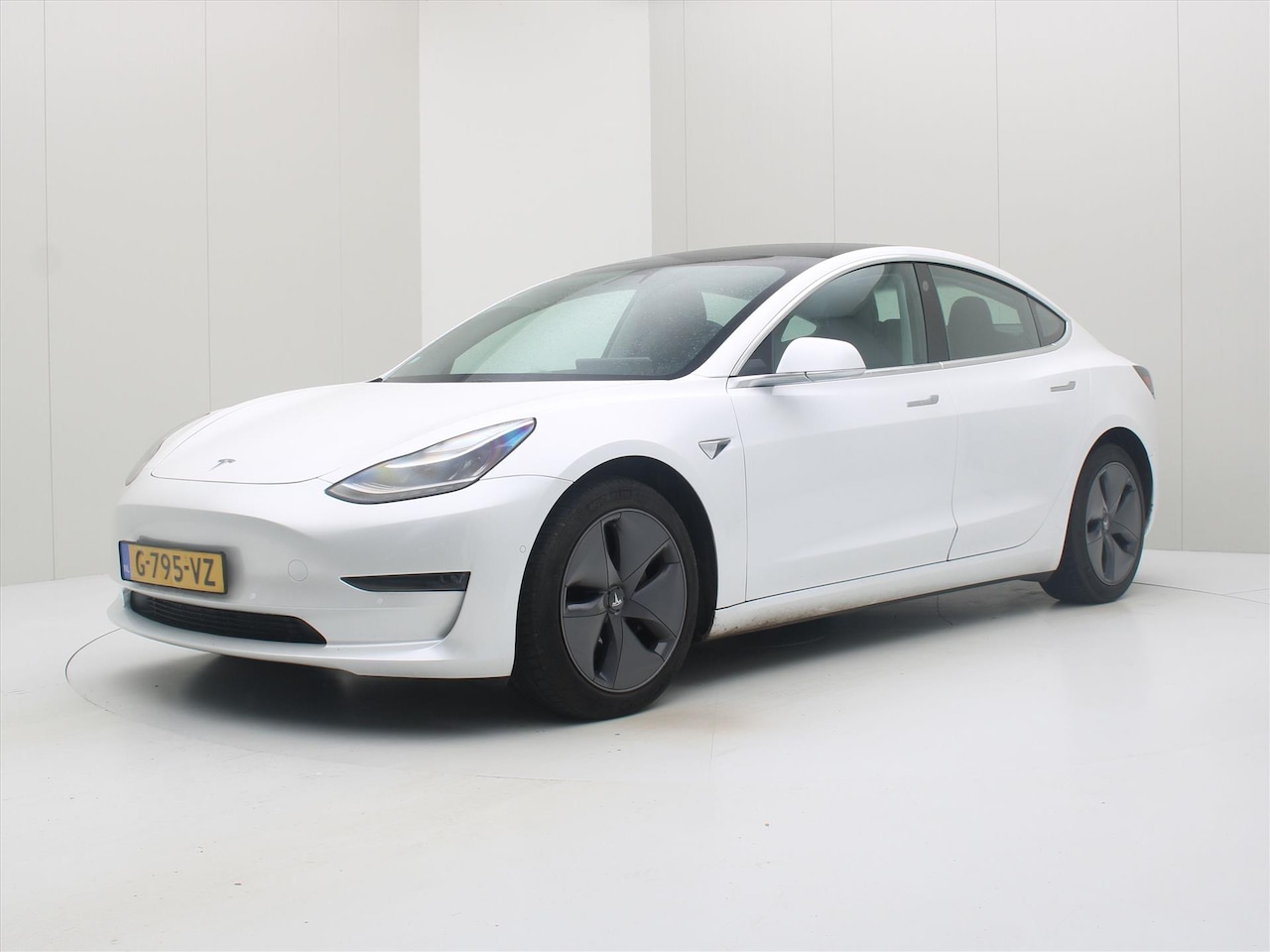 Tesla Model 3 - Long-Range AWD 351pk 75 kWh [ TREKHAAK+AUTOPILOT+620KM WLTP+PREMIUM AUDIO ] - AutoWereld.nl