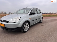 Ford Fiesta - 1.25-16V Ambiente incl nieuwe apk en garantie