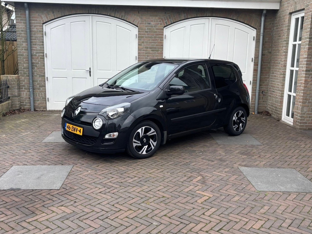 Renault Twingo - 1.2 16V Dynamique Nieuwe Distributieriem en waterpomp - AutoWereld.nl