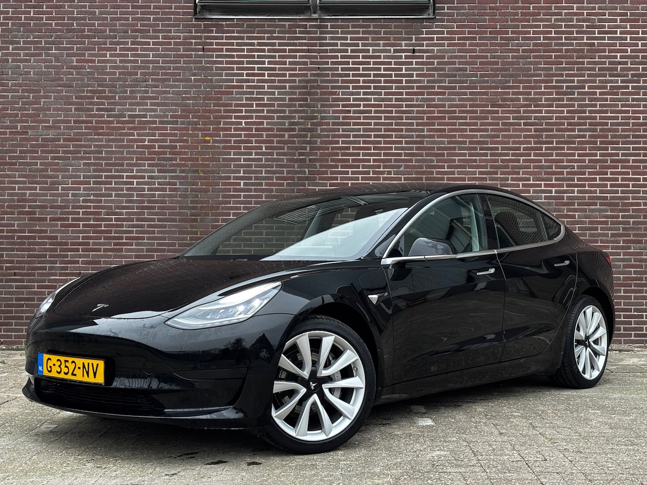 Tesla Model 3 - Standard RWD Plus 60 kWh | FSD Full Self-Driving Capability |19"LM velgen - AutoWereld.nl