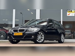 BMW 3-serie Touring - 318i Luxury Line Navi Trekhaak Leer