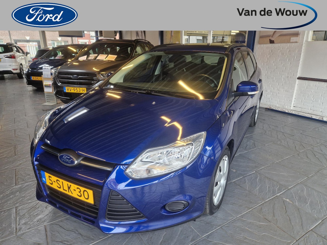 Ford Focus Wagon - 1.0 EcoBoost Trend Niewe distributieriem/100% onderhouden!!! - AutoWereld.nl