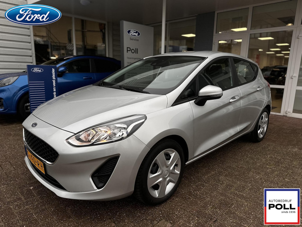 Ford Fiesta - 1.1 85pk Trend Navi Cruise Voorruitverwarming Apple Car play DAB+ Parkeersensoren 5drs - AutoWereld.nl