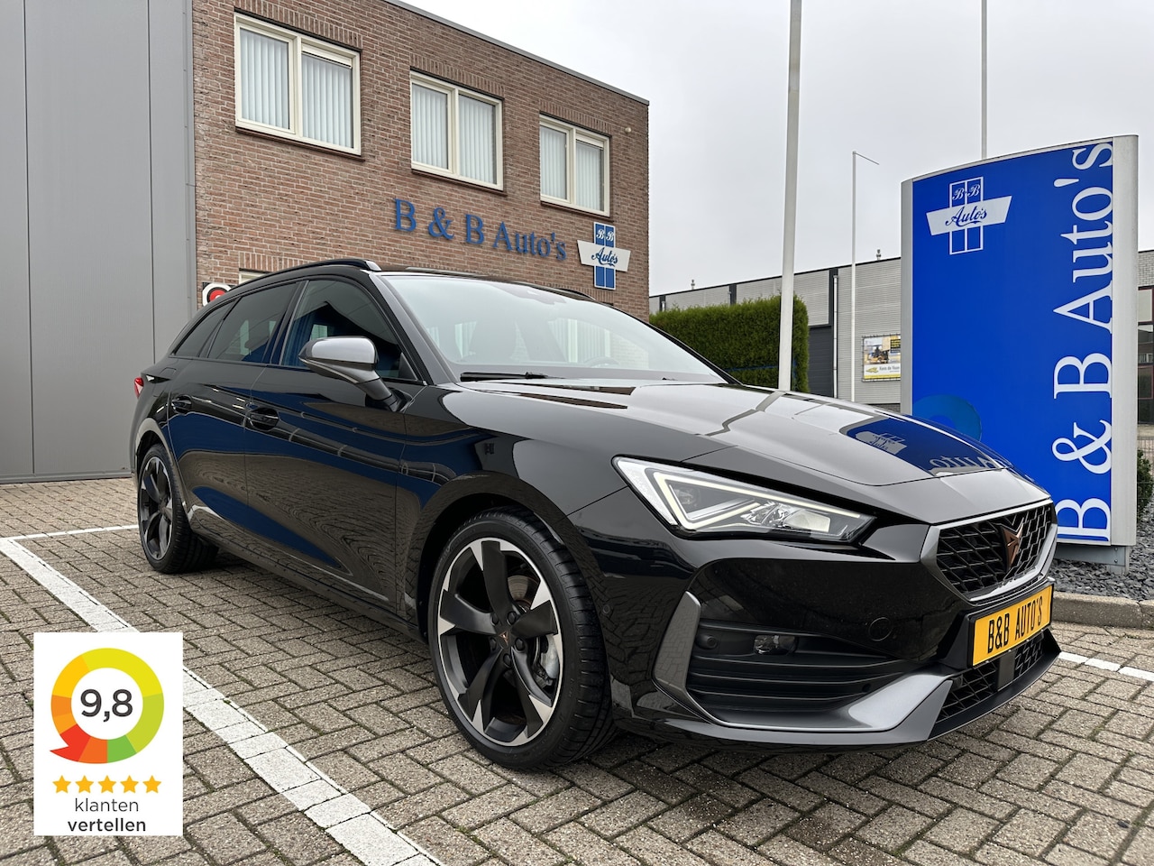 CUPRA Leon Sportstourer - 1.5 eTSI 150pk DSG Business Edition Plus l 18 INCH l ACC l ECC l NAVI l LED l LEDER - AutoWereld.nl