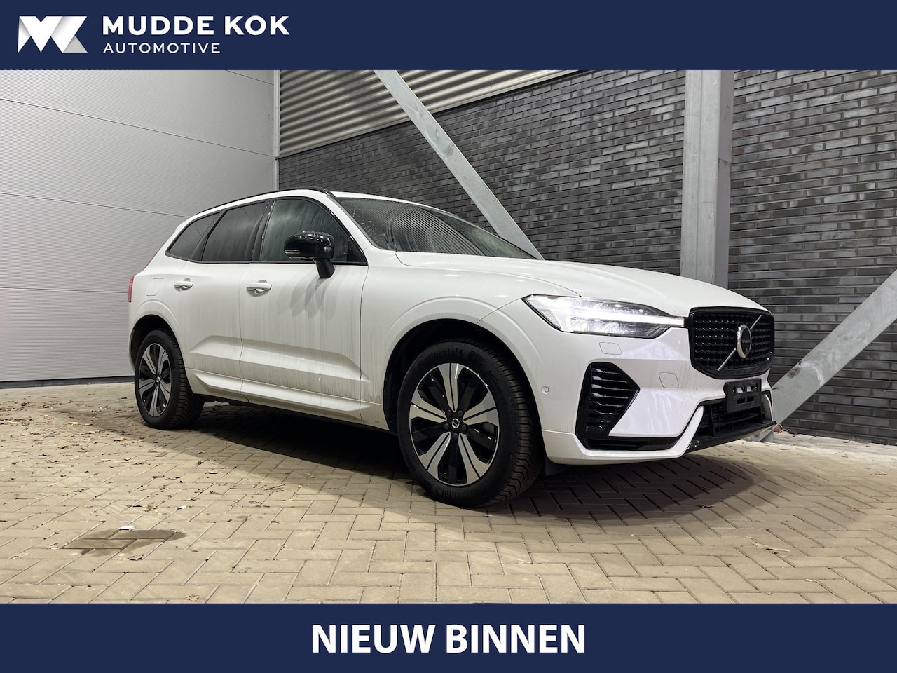 Volvo XC60 - T6 Plug-in hybrid Plus Dark | Long Range | ACC | 360° Camera | Panoramadak | Stoel+Stuurve - AutoWereld.nl