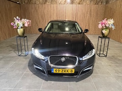 Jaguar XF - 2.2D Premium Business Edition AUTOMAAT LEER ZWART 2013