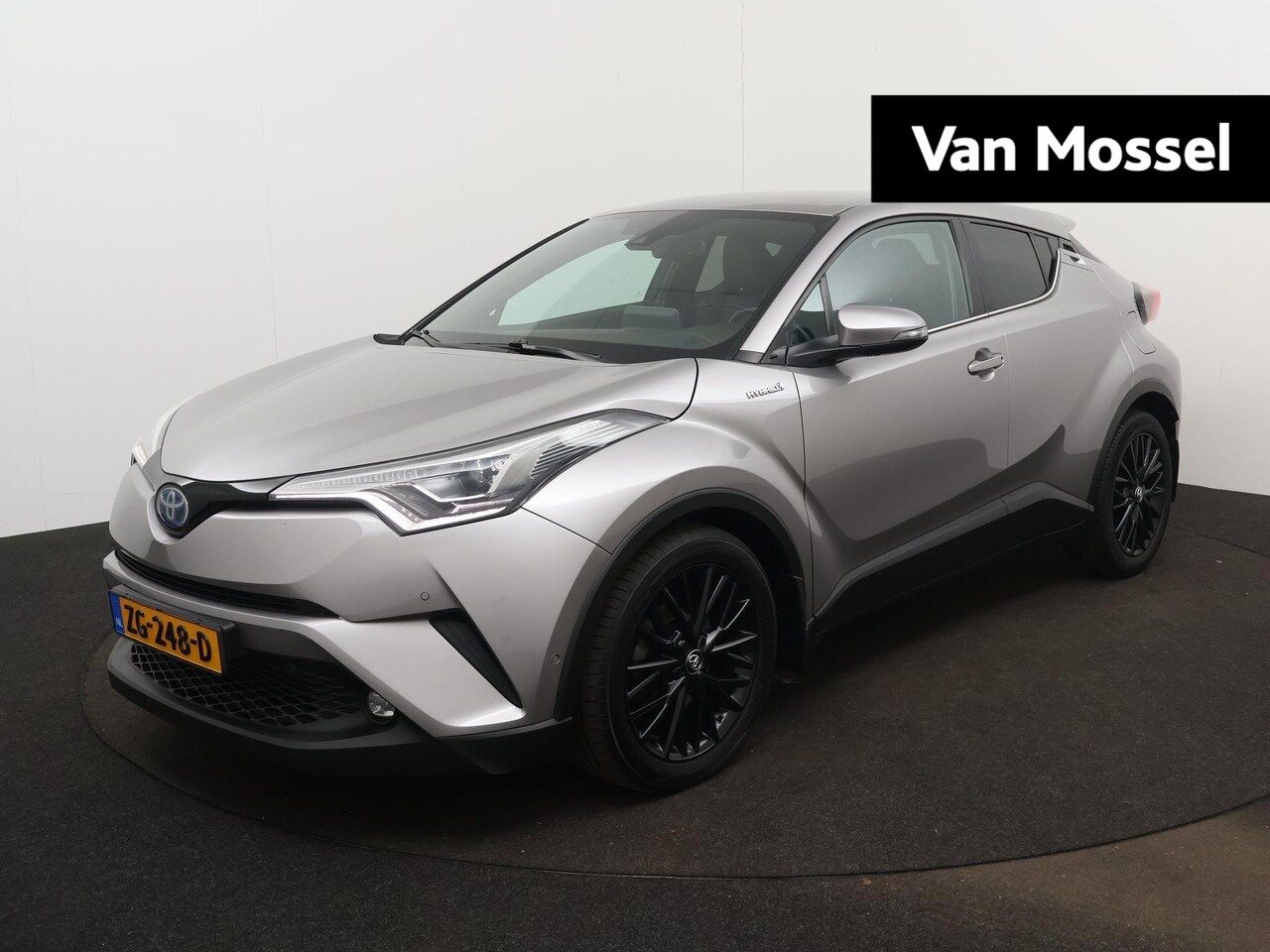 Toyota C-HR - 1.8 Hybrid Executive | Navigatie | Stoelverwarming | Climate Control - AutoWereld.nl