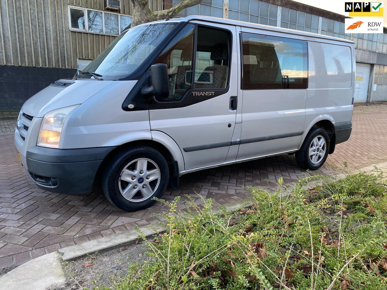 Ford Transit - 260S 2.2 TDCI Limited Edition * Euro5 * Airco * 2011 * Cruise Control *Stoelverwarming *Lu - AutoWereld.nl