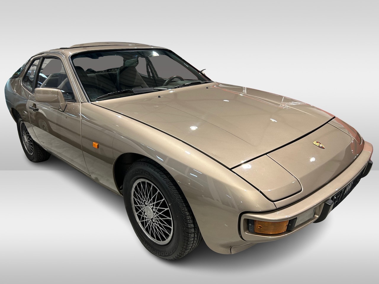 Porsche 924 - 2.0 Coupé | Targa | Turbo velgen Targa, Turbo stoelen - AutoWereld.nl