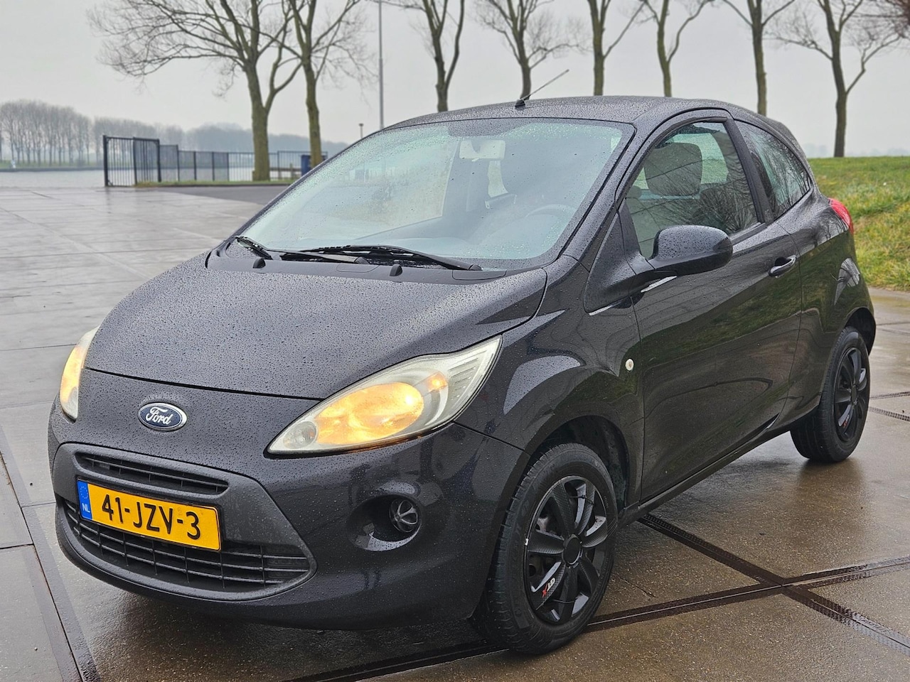 Ford Ka - 1.2 Trend Nieuwe apk 06-03-2026 - AutoWereld.nl