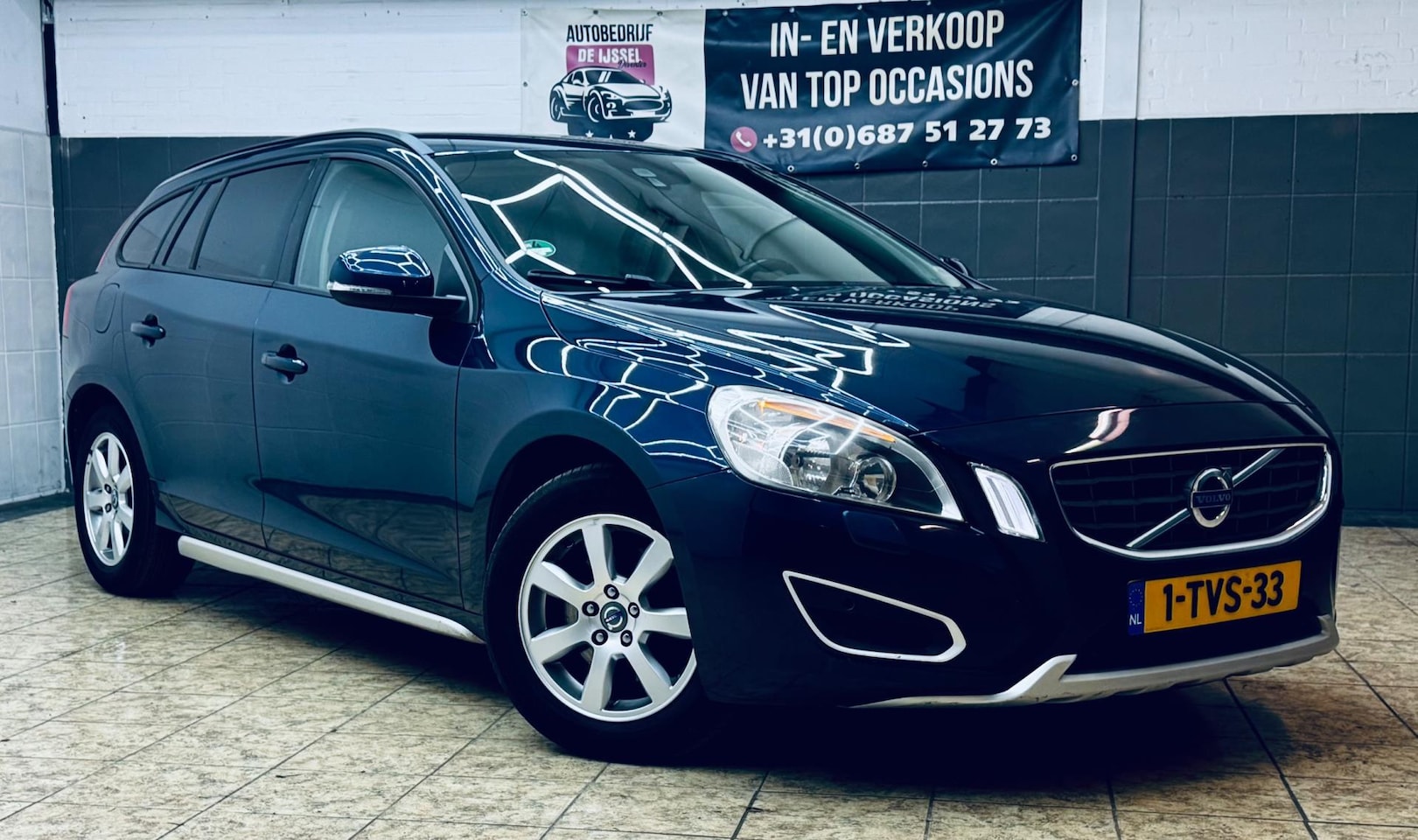 Volvo V60 - 1.6 T3 Momentum/2DE EIG/TOP STAAT/RIJKLAAR/ - AutoWereld.nl