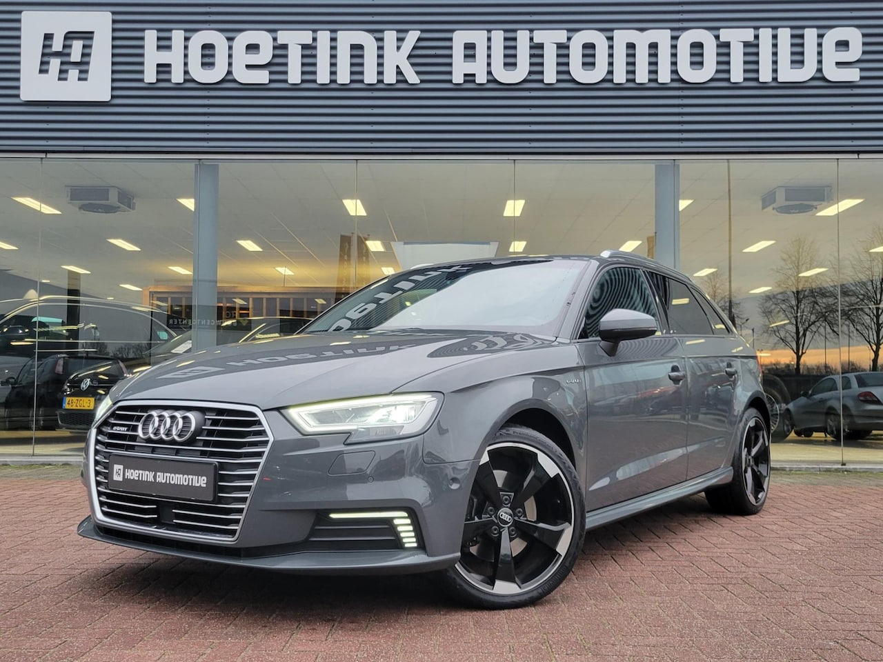 Audi A3 Sportback - 1.4 e-tron Sport | Virtual | LED | Adaptive Cruise - AutoWereld.nl