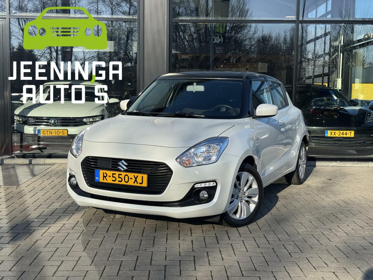 Suzuki Swift - 1.2 Stijl | Automaat | Stoelverwarming | Camera - AutoWereld.nl