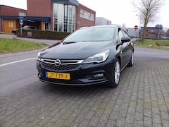 Opel Astra Sports Tourer - 1.7 CDTi S/S Business +