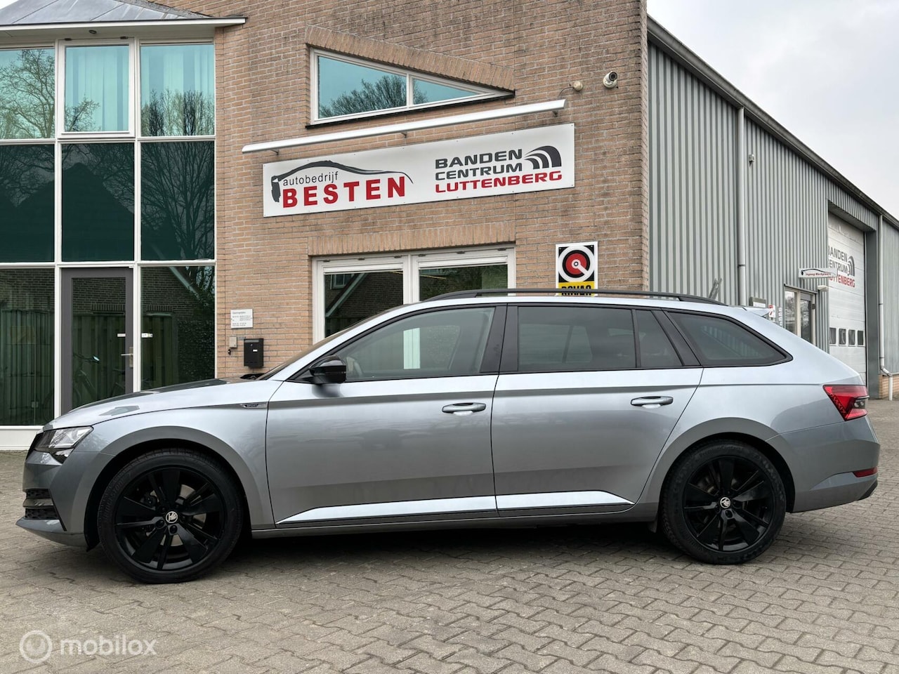 Skoda Superb Combi - 1.4 TSI iV Sportline Business / Garantie - AutoWereld.nl