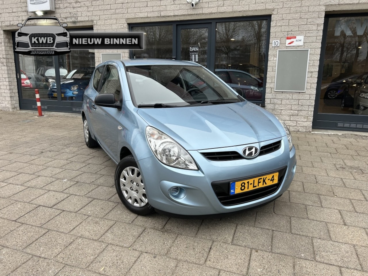 Hyundai i20 - 1.2i Active weinig KM NAP APK - AutoWereld.nl