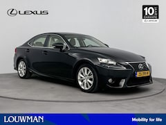 Lexus IS - 300h Business Line Pro Limited | Verwarmde voorstoelen | Navigatie |