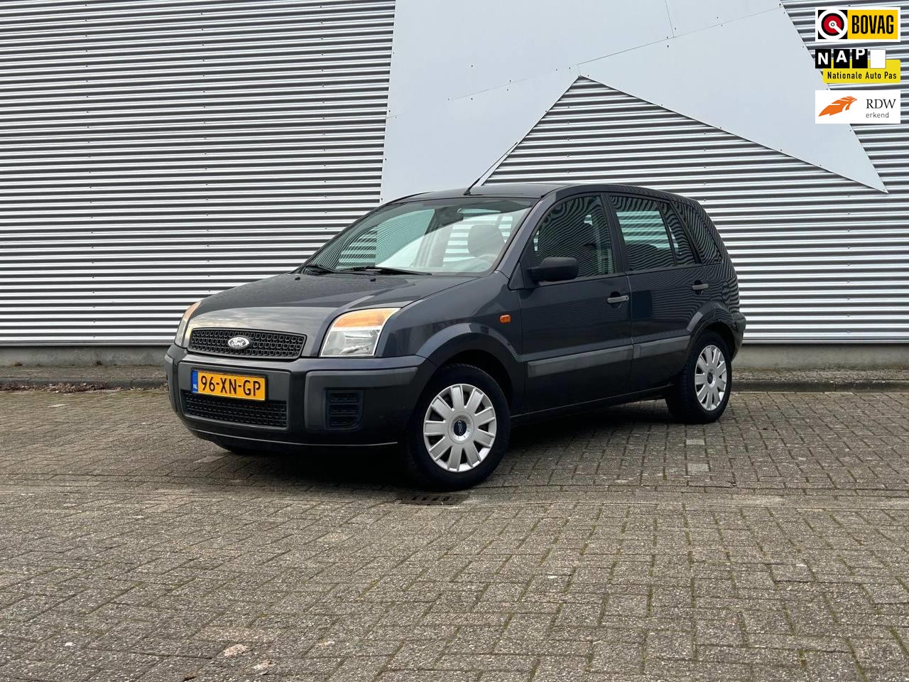 Ford Fusion - 1.4-16V Champion | APK 05-04-2026 | Trekhaak | Airco - AutoWereld.nl