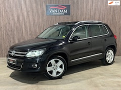 Volkswagen Tiguan - 2.0 TSI Sport&Style 4motion 2012 DSG PANO LEDER