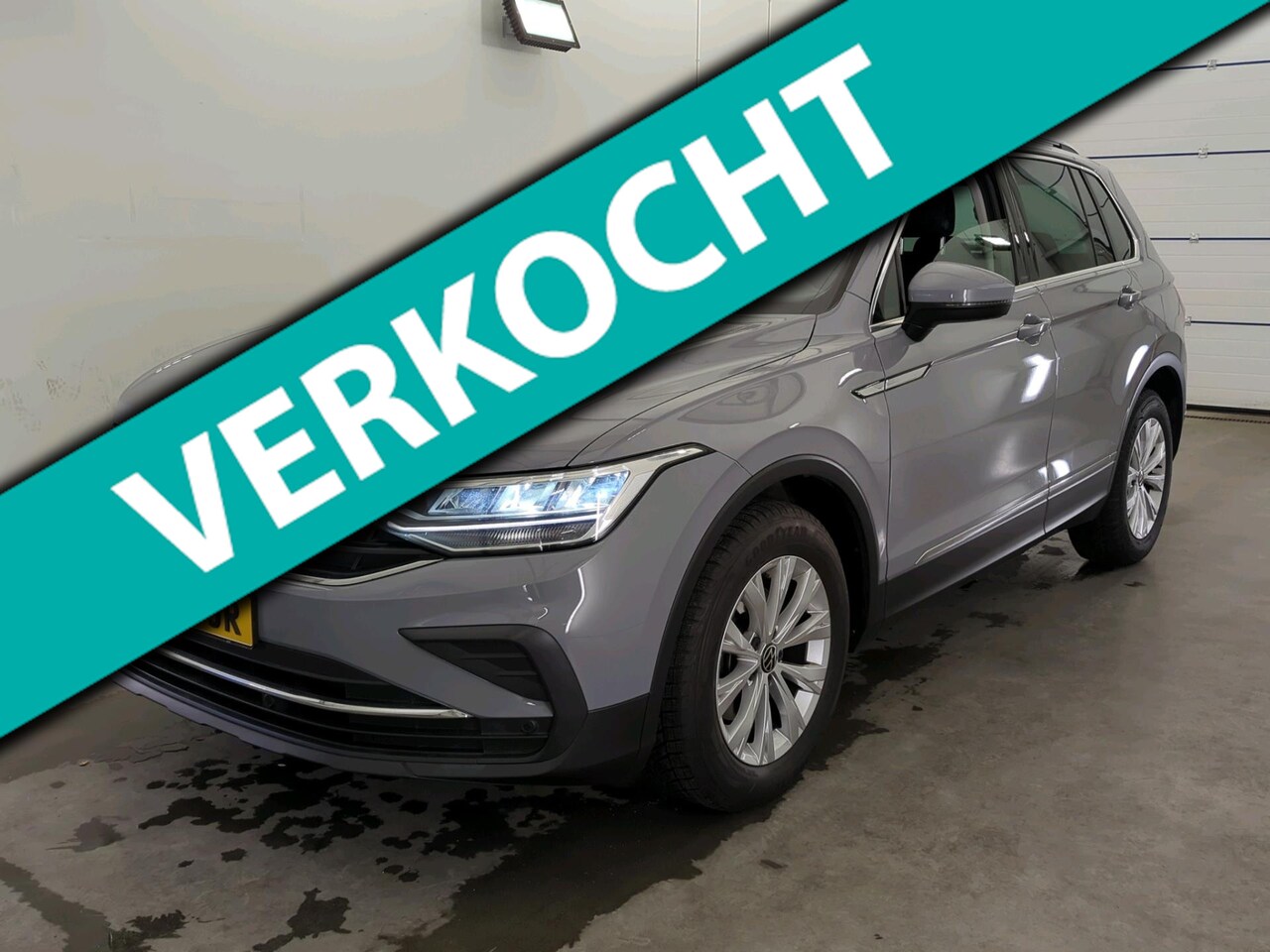 Volkswagen Tiguan - 1.5 TSI 150pk Life Business | Trekhaak | Winterpakket | Ergo-Active stoelen | Navigatie | - AutoWereld.nl