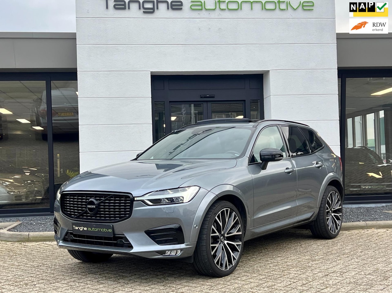 Volvo XC60 - 2.0 B5 AWD R-Design 2.0 B5 AWD R-Design,Panodak,Trekhaak,ACC,Harman Kardon, Winterpack - AutoWereld.nl