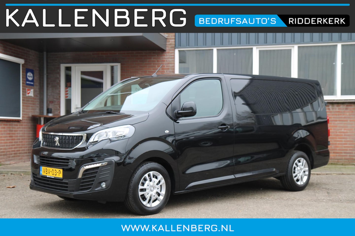 Peugeot Expert - 2.0 BlueHDI 120 Long Premium / App connect / PDC / 3 zits / Navi / Cruise - AutoWereld.nl