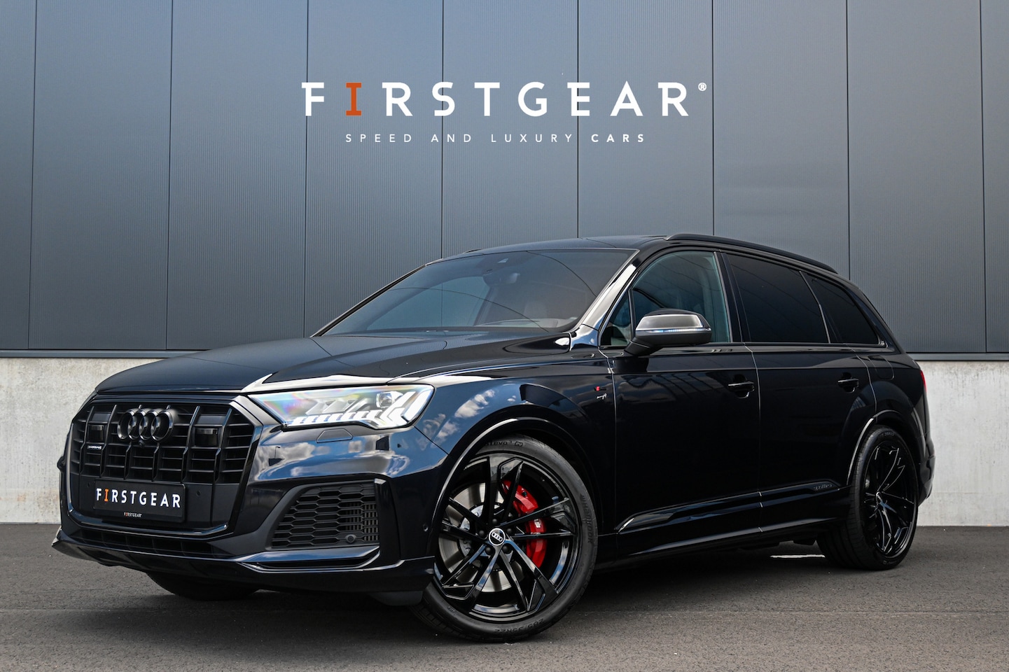 Audi Q7 - 55 TFSI e Hybride *S-Line / Luchtvering / Panorama / Surround View / Keyless / Head-up Dis - AutoWereld.nl