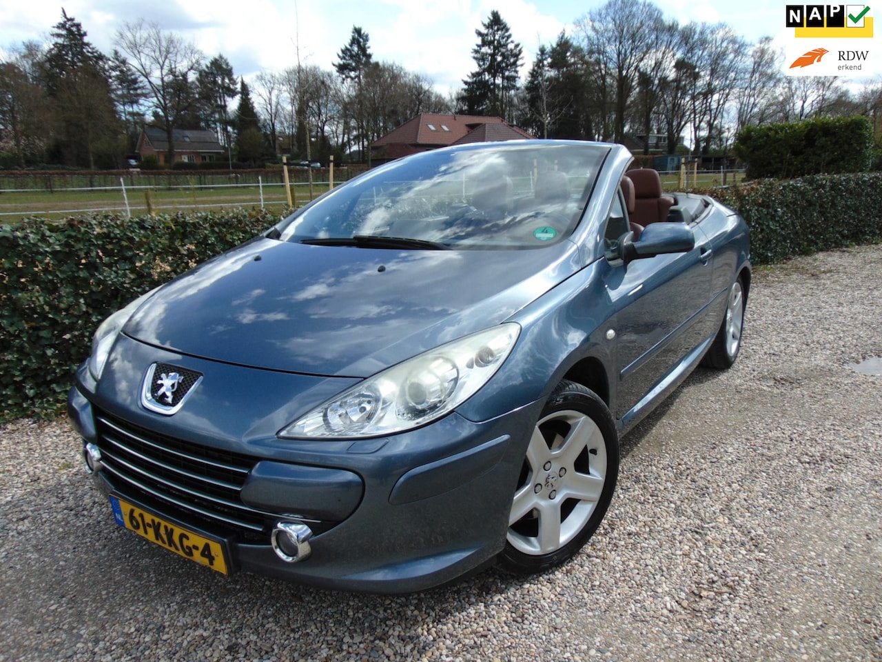 Peugeot 307 CC - 2.0 HDiF Sport 2.0 HDiF Sport , Clima / Cruise / Leder / Navi / Stoelverwarming / Pdc / Xenon / Trekhaak - AutoWereld.nl