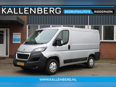 Peugeot Boxer - 330 2.0 BlueHDI L1H1 Premium Pack / Camera / Trekhaak / Navi