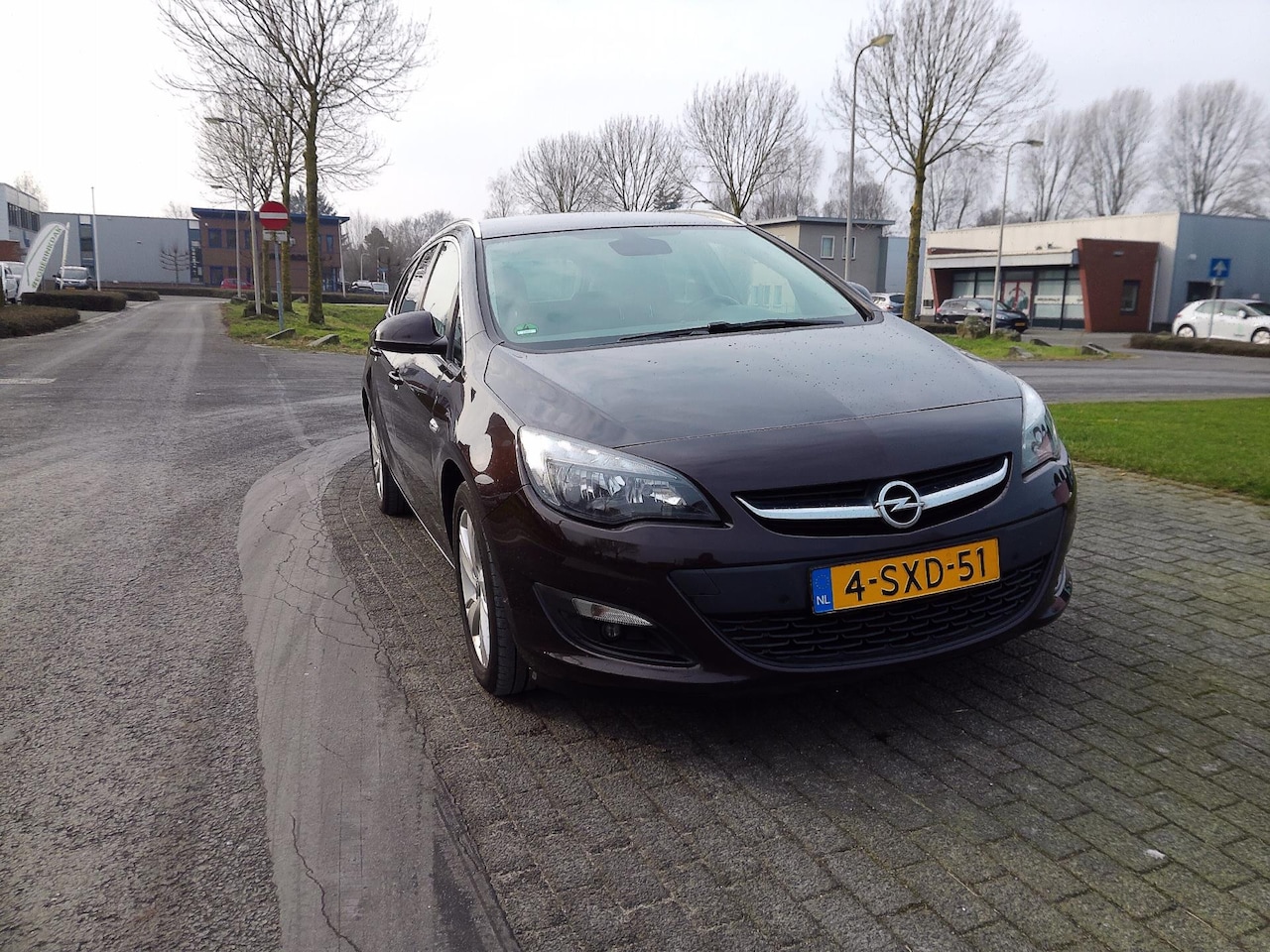 Opel Astra Sports Tourer - 1.7 CDTi S/S Business + - AutoWereld.nl